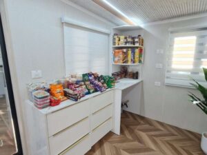 חנויות שערי צדק