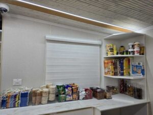 חנויות שערי צדק